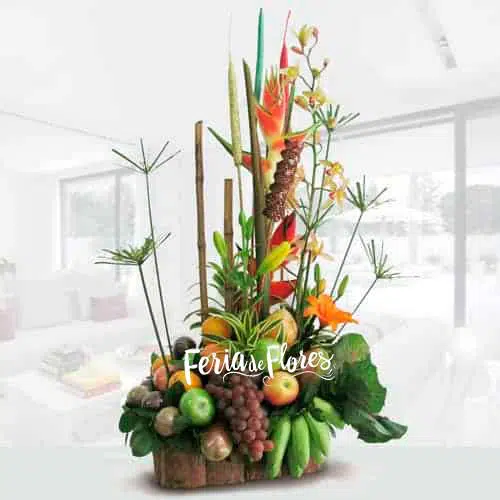 Arreglo Floral con Frutas Eclipse